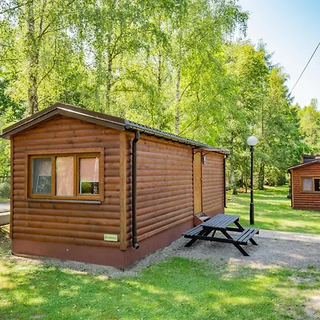 Semesteranläggning (resort) River Park