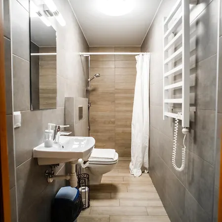 River Park Wśród Drzew Wzdłuż Rzeki Zator